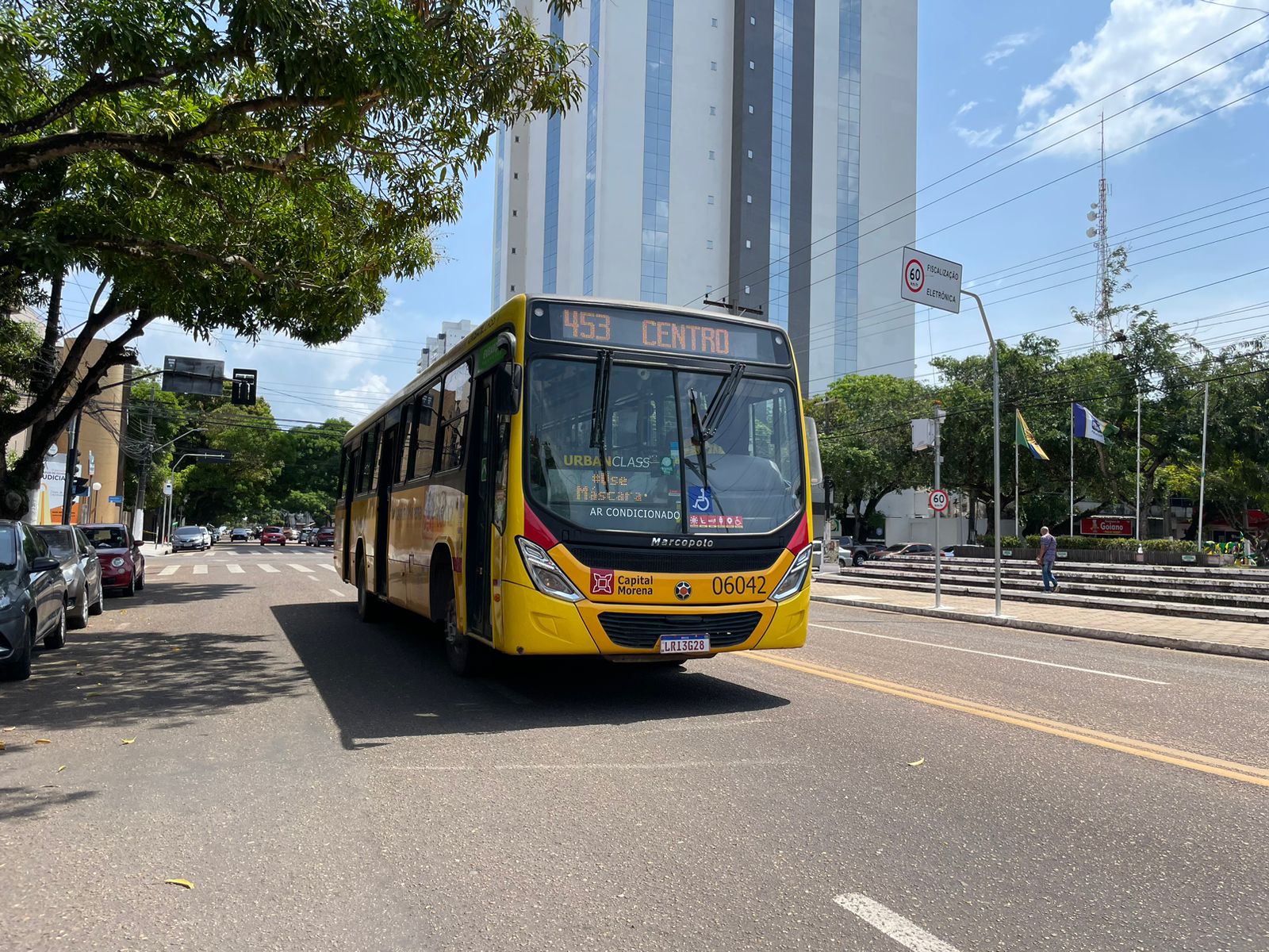 Circulação de ônibus em Macapá é interrompida durante jogos do